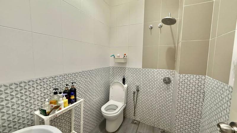 Rumah Teres 2-Tingkat untuk Dijual di Shah Alam (Selangor) - Nur Ain Mat Zain - PropertyGuru.com.my