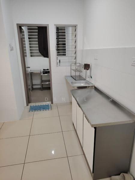 Kondominium untuk Disewa di Platinum Splendor Residence - Daniel Chin - Kitchen - PropertyGuru.com.my
