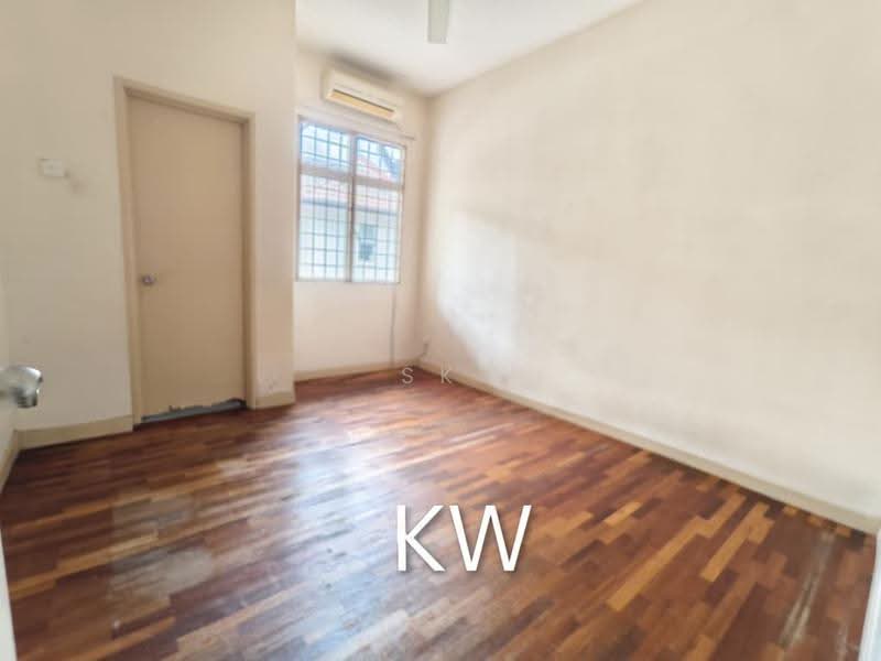 2-storey Terraced House for Sale in Kemuning Utama (Shah Alam) - SK Thiam - Interior - PropertyGuru.com.my