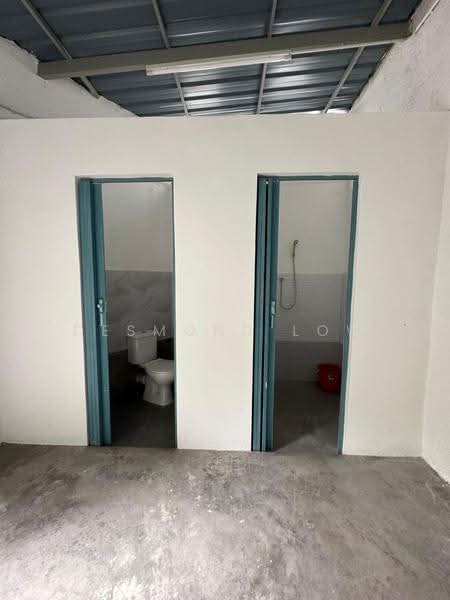 Shop / Office for Rent in Lorong Madras (George Town) - Desmond Low - PropertyGuru.com.my