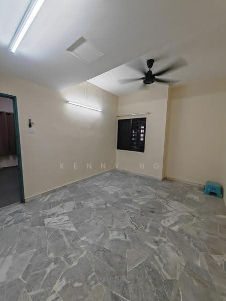 2-storey Terraced House for Sale in Telok Panglima Garang (Selangor) - Kenny Ng - Interior - PropertyGuru.com.my