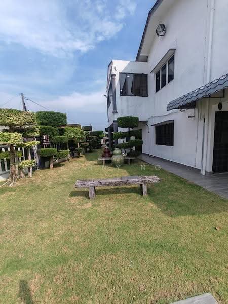2-storey Terraced House for Sale in Telok Panglima Garang (Selangor) - Kenny Ng - Exterior - PropertyGuru.com.my