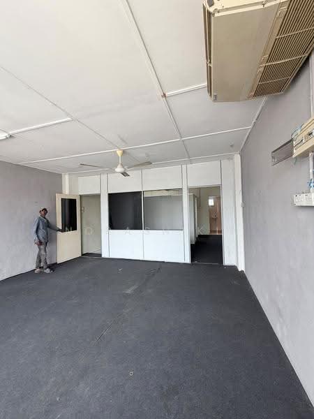Shop / Office untuk Dijual di Seremban (Negeri Sembilan) - Norashikin Mohamed - Interior - PropertyGuru.com.my