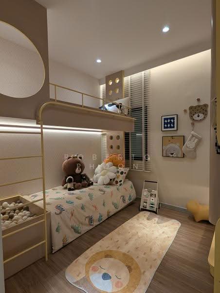 Kediaman Servis untuk Dijual di Stellaris @ Riana Dutamas - Roberto Phoon - Bedroom - PropertyGuru.com.my