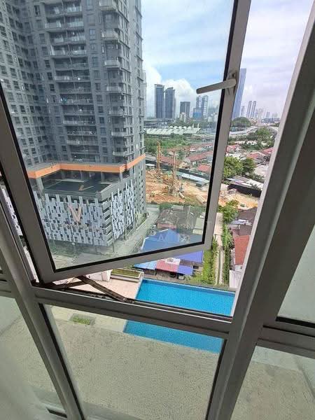 Kediaman Servis untuk Dijual di Skysuites @ Meldrum Hills - Vincent Gian - PropertyGuru.com.my