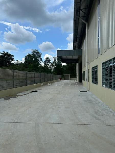 Kilang untuk Disewa di Sungai Buloh (Selangor) - Vanessa Ong - PropertyGuru.com.my