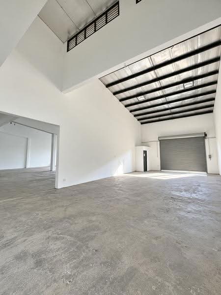 Factory for Sale in Bukit Angkat (Kajang) - Sum Yeong - Interior - PropertyGuru.com.my