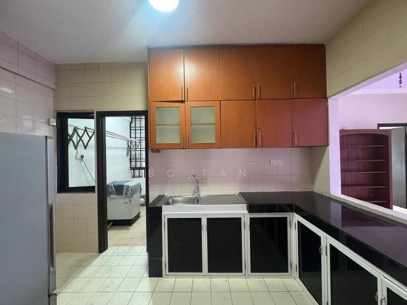 Condominium for Sale at Sri Putramas - BC TAN - Kitchen - PropertyGuru.com.my