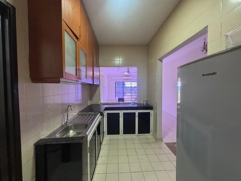 Condominium for Sale at Sri Putramas - BC TAN - Kitchen - PropertyGuru.com.my