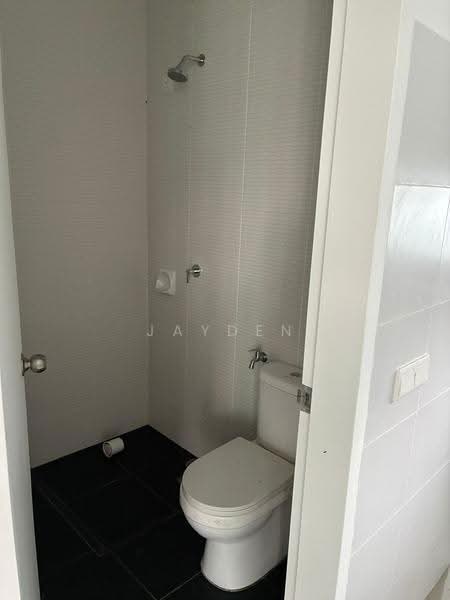 2-storey Terraced House for Sale in Kota Masai (Pasir Gudang) - Jayden Ng - Bathroom - PropertyGuru.com.my