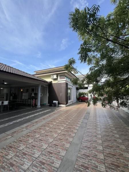 Bungalow House untuk Dijual di Bandar Warisan Puteri (Ampangan) - Adi Fahmi - Exterior - PropertyGuru.com.my