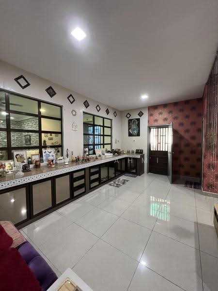 Bungalow House untuk Dijual di Bandar Warisan Puteri (Ampangan) - Adi Fahmi - Interior - PropertyGuru.com.my