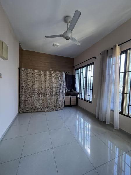 Bungalow House untuk Dijual di Bandar Warisan Puteri (Ampangan) - Adi Fahmi - Interior - PropertyGuru.com.my