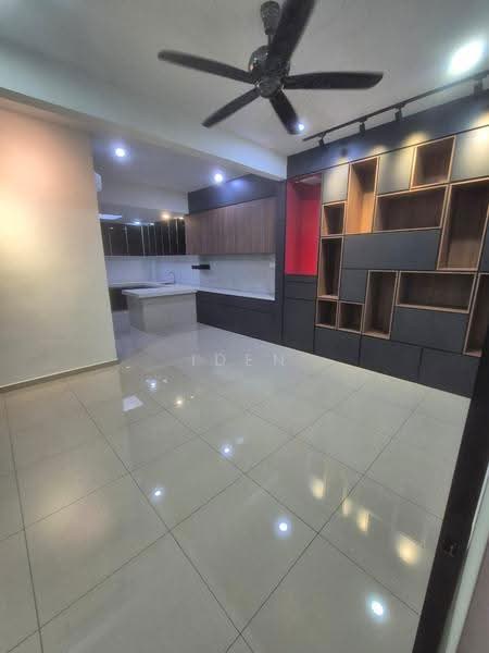 Rumah Kluster untuk Dijual di Taman Johor Jaya (Johor Bahru) - Iden Tan - Kitchen - PropertyGuru.com.my