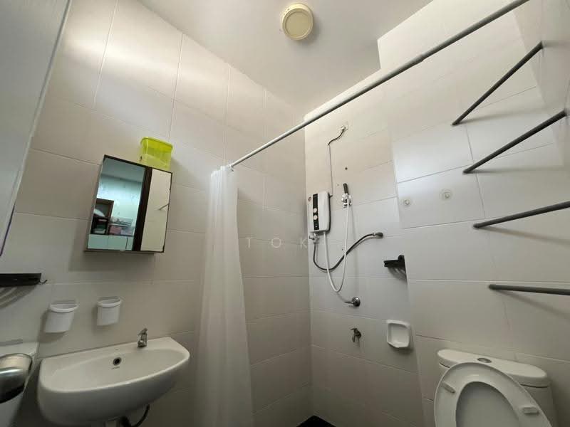 Rumah Kluster untuk Dijual di Setia Tropika (Johor Bahru) - Tok CJ - Bathroom - PropertyGuru.com.my