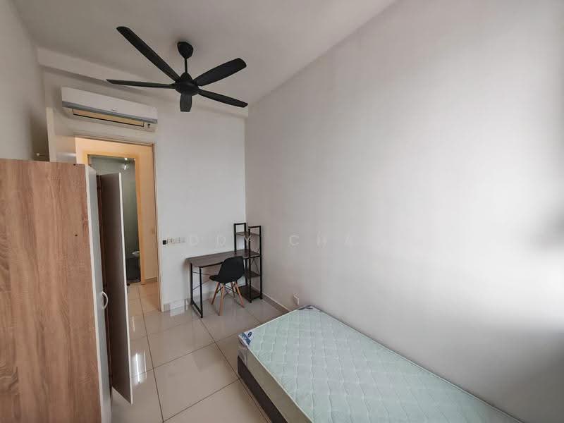 Kediaman Servis untuk Dijual di Eco Nest - Eddy Chan - Bedroom - PropertyGuru.com.my