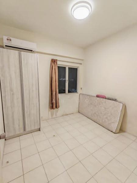 Kediaman Servis untuk Disewa di The Heron Residency - Evan Goh - Bedroom - PropertyGuru.com.my