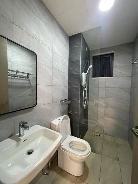 Condominium for Rent at Bennington Residences @ SkyArena - CK Teong - Bathroom - PropertyGuru.com.my