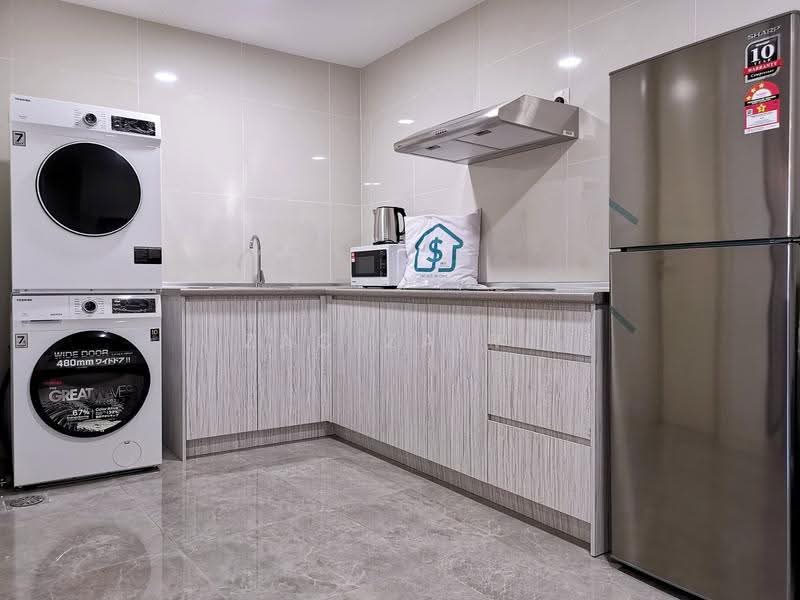 Service Residence for Sale at Ooak Serviced Apartments @ Kiara 163 - Zac Zairi - Kitchen - PropertyGuru.com.my