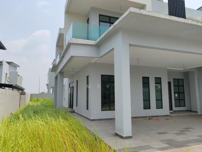 Rumah Berkembar untuk Dijual di Kluang (Johor) - May Tan - Exterior - PropertyGuru.com.my