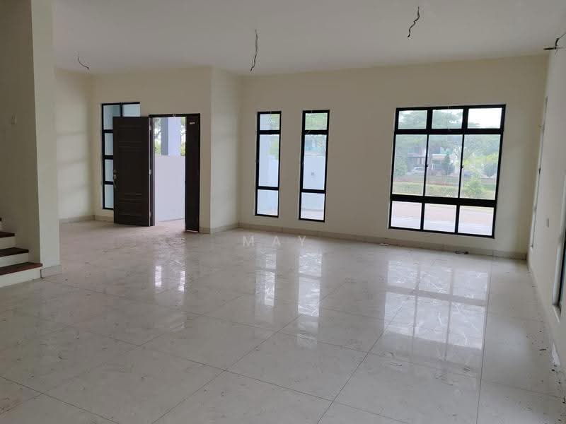 Rumah Berkembar untuk Dijual di Kluang (Johor) - May Tan - Living Room - PropertyGuru.com.my