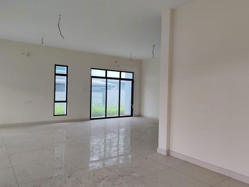 Rumah Berkembar untuk Dijual di Kluang (Johor) - May Tan - Living Room - PropertyGuru.com.my