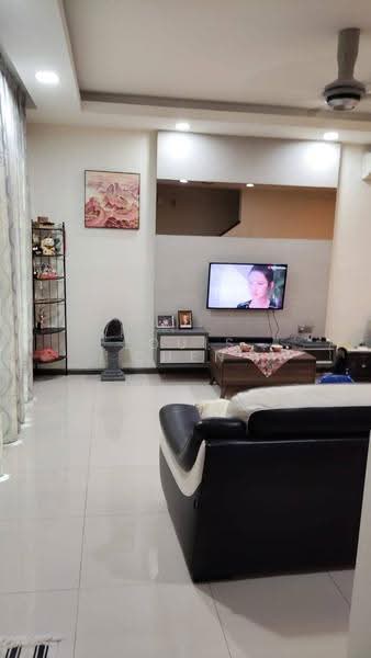 Terraced House for Sale in Bandar Kinrara Seksyen 1 (Bandar Kinrara) - Louis Chen - Living Room - PropertyGuru.com.my