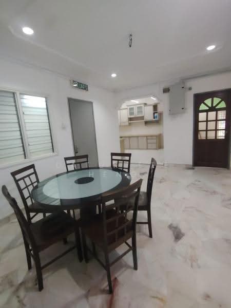 Semi-Detached House for Rent in Taman Chateau (Ipoh) - Datuk Lee Heng - Dining Room - PropertyGuru.com.my