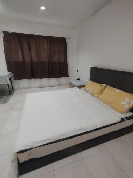 Semi-Detached House for Rent in Taman Chateau (Ipoh) - Datuk Lee Heng - Bedroom - PropertyGuru.com.my