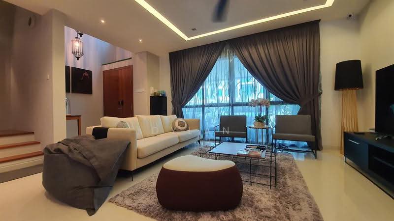 Rumah Teres 3-Tingkat untuk Dijual di Cyberjaya (Selangor) - Dylan Lai - Living Room - PropertyGuru.com.my
