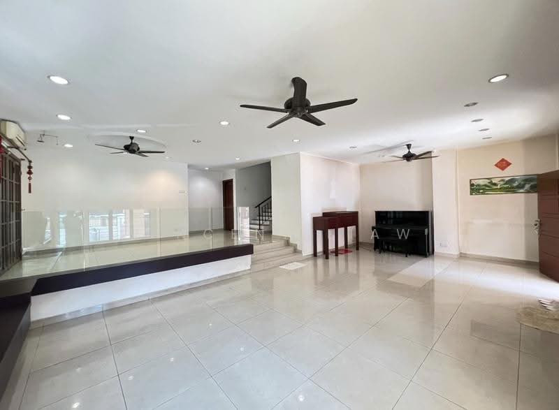 Semi-Detached House for Sale in Kota Damansara (Selangor) - Vincent Liaw - Living Room - PropertyGuru.com.my
