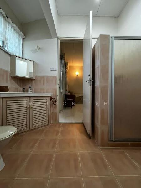 Bungalow House untuk Dijual di George Town (Penang) - Welson Teh - Bathroom - PropertyGuru.com.my
