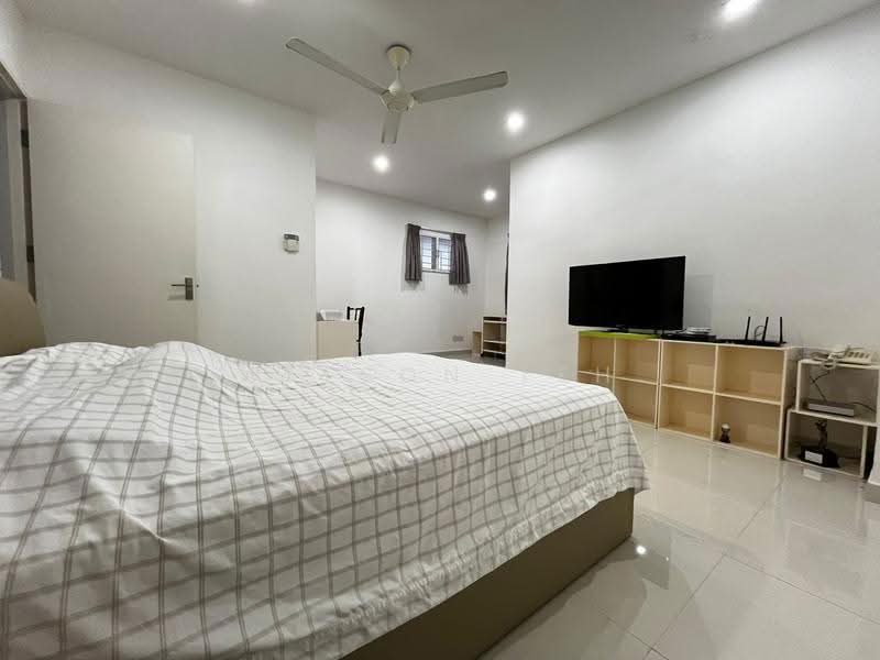 Bungalow House untuk Dijual di George Town (Penang) - Welson Teh - Bedroom - PropertyGuru.com.my