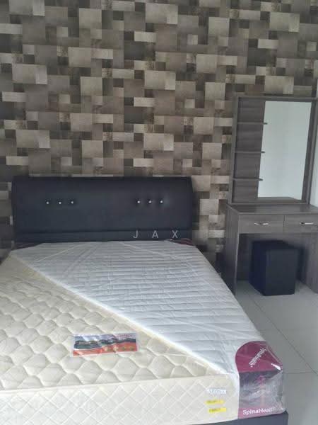 Kediaman Servis untuk Dijual di Sky View - Jax Wong - Bedroom - PropertyGuru.com.my