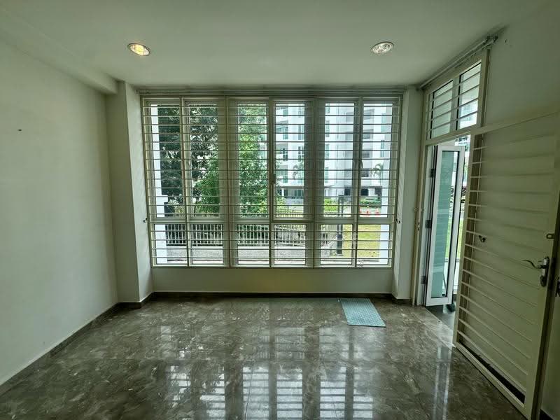 Condominium for Rent at Subang Parkhomes - Winnie Lee - Living Room - PropertyGuru.com.my