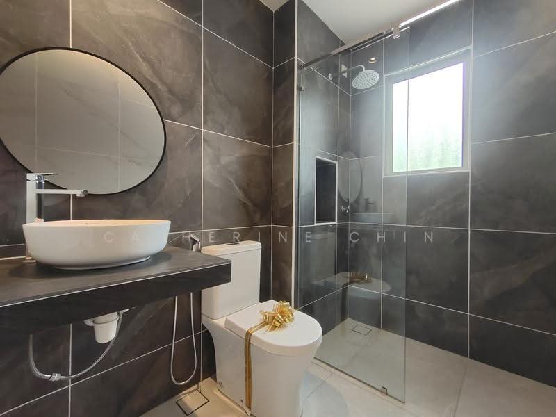 Rumah Teres 2-Tingkat untuk Dijual di Ipoh (Perak) - Catherine Chin - Bathroom - PropertyGuru.com.my