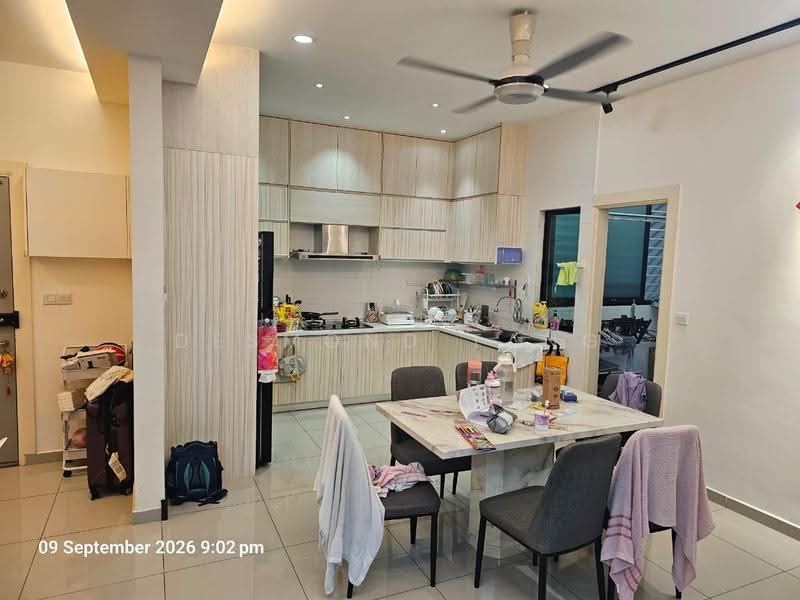 Condominium for Sale at V-Residensi - Desmond Tang - Kitchen - PropertyGuru.com.my