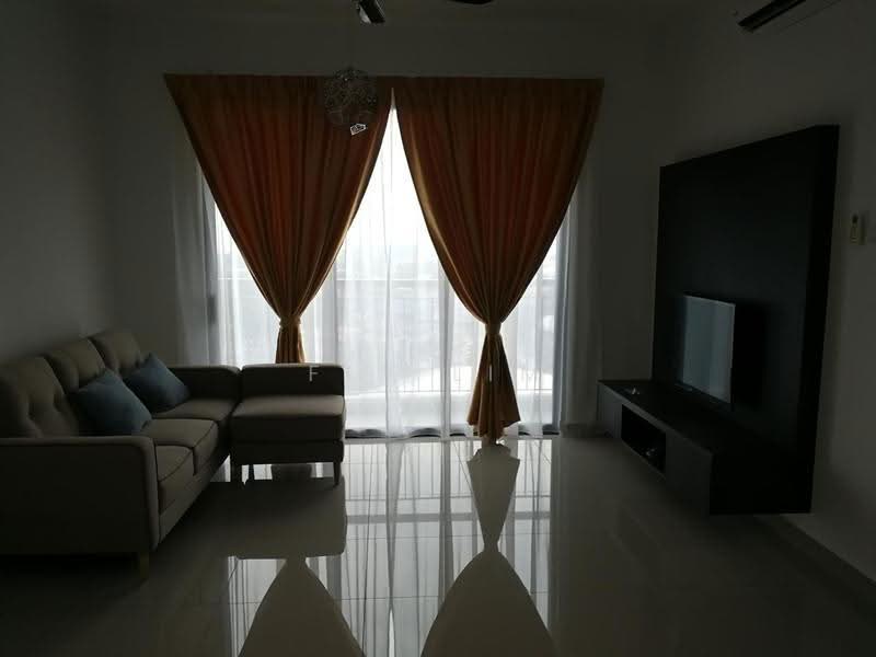 Kondominium untuk Disewa di Parkhill Residence - Fly Lim - Living Room - PropertyGuru.com.my