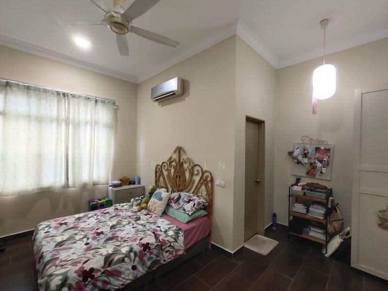 Rumah Berkembar untuk Dijual di Setia Damai (Setia Alam) - Elwin Chok - Bedroom - PropertyGuru.com.my