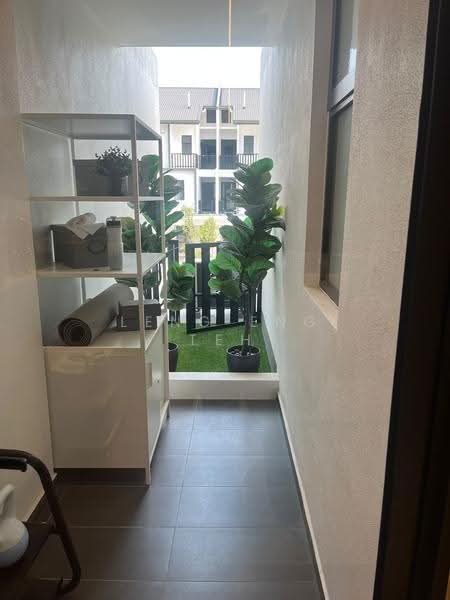 Townhouse for Sale in 16 Sierra (Puchong) - Leng Eng Teh - Balcony - PropertyGuru.com.my