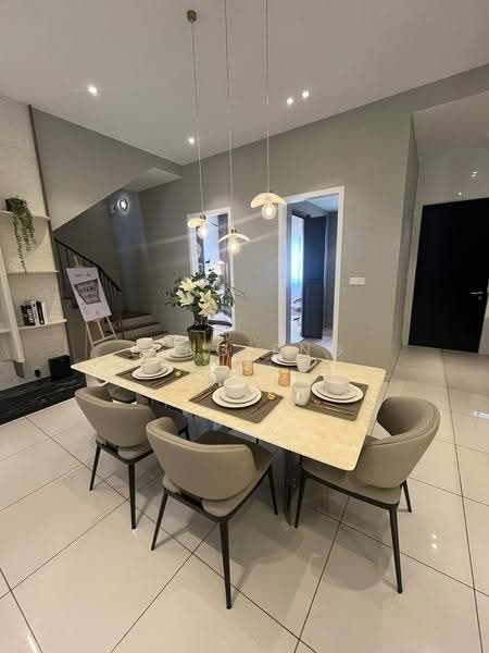 Townhouse for Sale in 16 Sierra (Puchong) - Leng Eng Teh - Dining Room - PropertyGuru.com.my