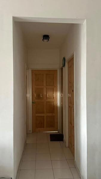 Pangsapuri untuk Disewa di Casa Prima - Willson Lee - Corridor - PropertyGuru.com.my