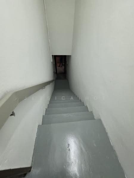 Shop / Office for Rent in Shah Alam (Selangor) - Jessica Hoe - Corridor - PropertyGuru.com.my