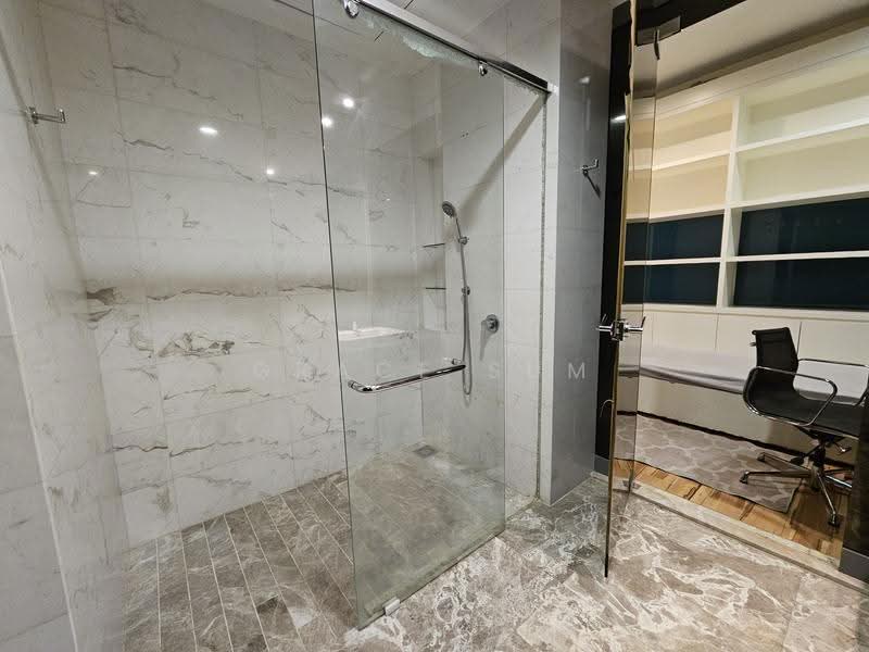 Kediaman Servis untuk Dijual di The Face Suites (Platinum Suites) - GRACE SUM - Bathroom - PropertyGuru.com.my