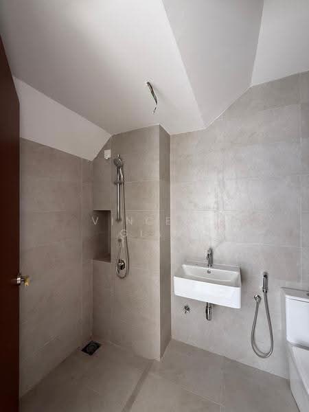 Rumah Kluster untuk Dijual di Austin Crest (Johor Bahru) - Vincent Gian - PropertyGuru.com.my