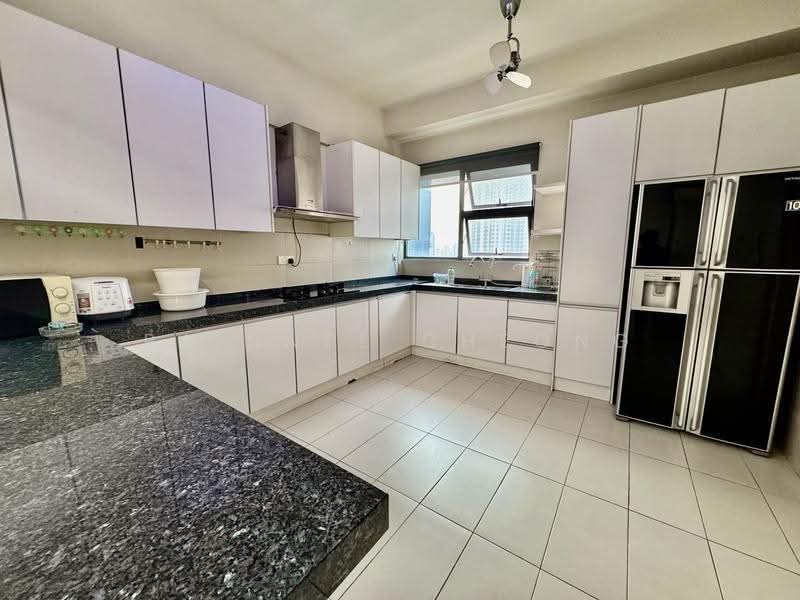 Kondominium untuk Disewa di A'Marine Condominium - Rainnee Cheong - Kitchen - PropertyGuru.com.my