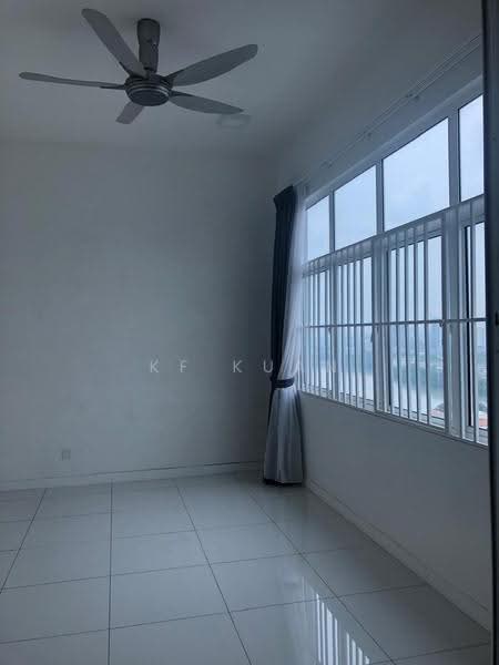 Service Residence for Sale at Skypod Residence - KF Kuan - Interior - PropertyGuru.com.my