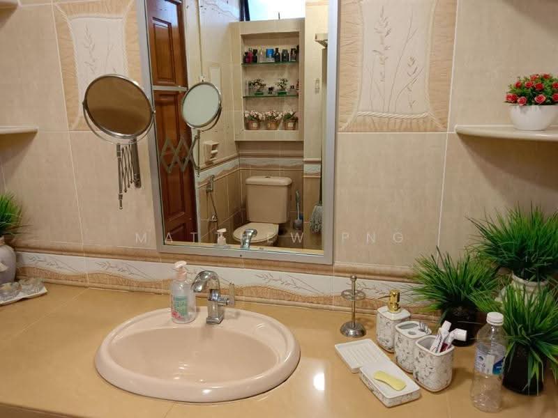 2-storey Terraced House for Sale in Taman Sungai Ara (Sungai Ara) - Matthew Png - Bathroom - PropertyGuru.com.my