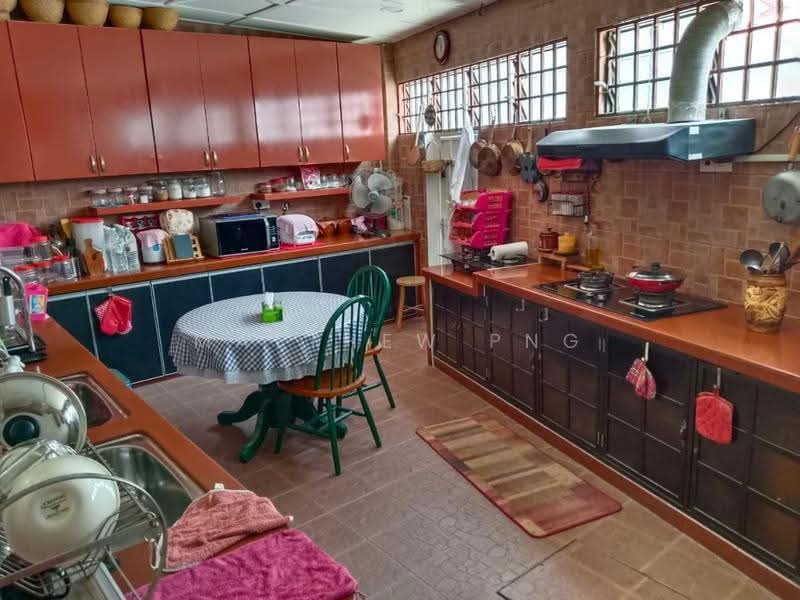 2-storey Terraced House for Sale in Taman Sungai Ara (Sungai Ara) - Matthew Png - Kitchen - PropertyGuru.com.my