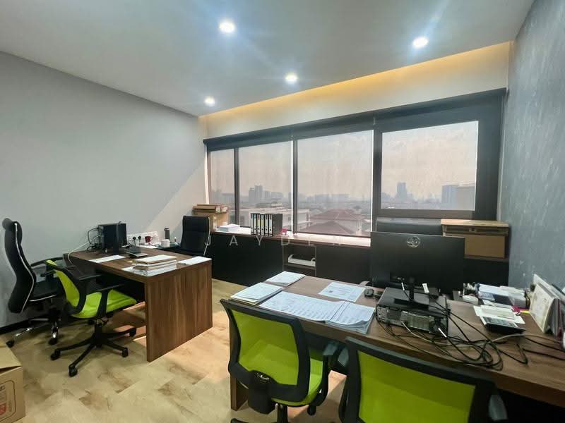 Shop / Office for Rent in Happy Garden (Kuchai Lama) - Jayden Chik - Interior - PropertyGuru.com.my